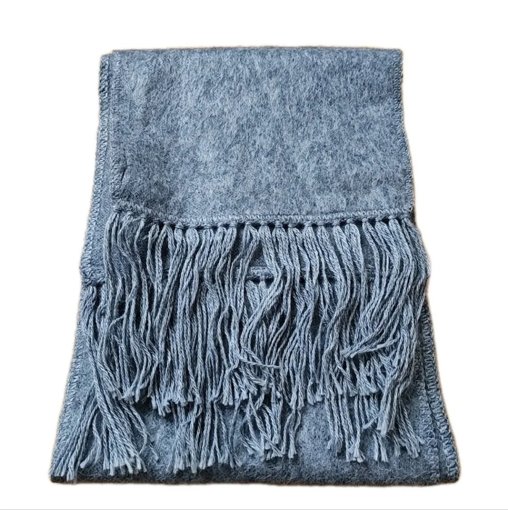Alpaca Lot Artesian Jose Cotacachi Gray Fringed Scarf  Peru Blue USA Boot Socks